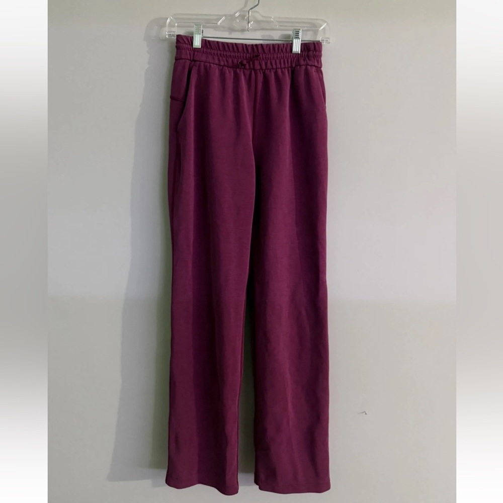 Lululemon Soft streme pants size 4